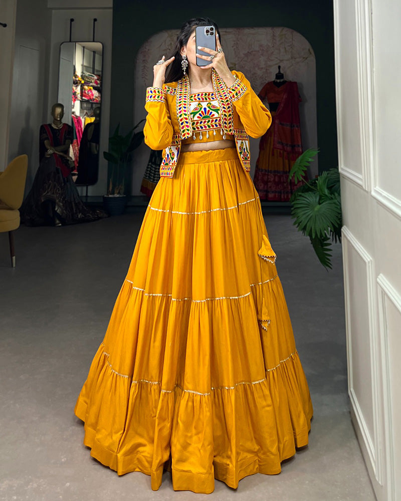 Mustard Muse – Gamthi Elegance for Navratri