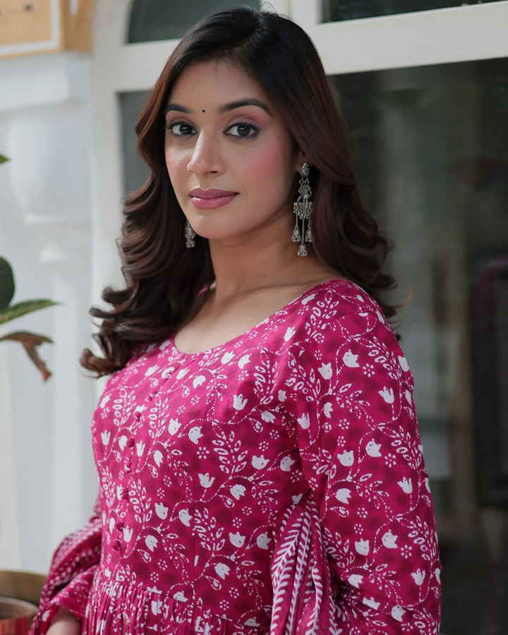 Pink Premium Readymade Kurti with Pant & Dupatta Set – Elegant & Comfortable!