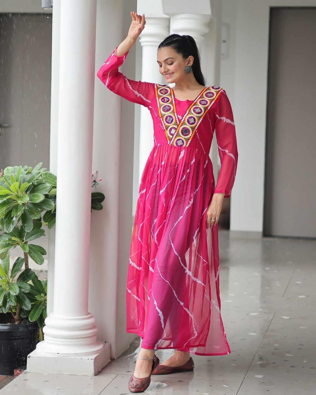 Navratri Grace – Pink Kutchi Work Kurti