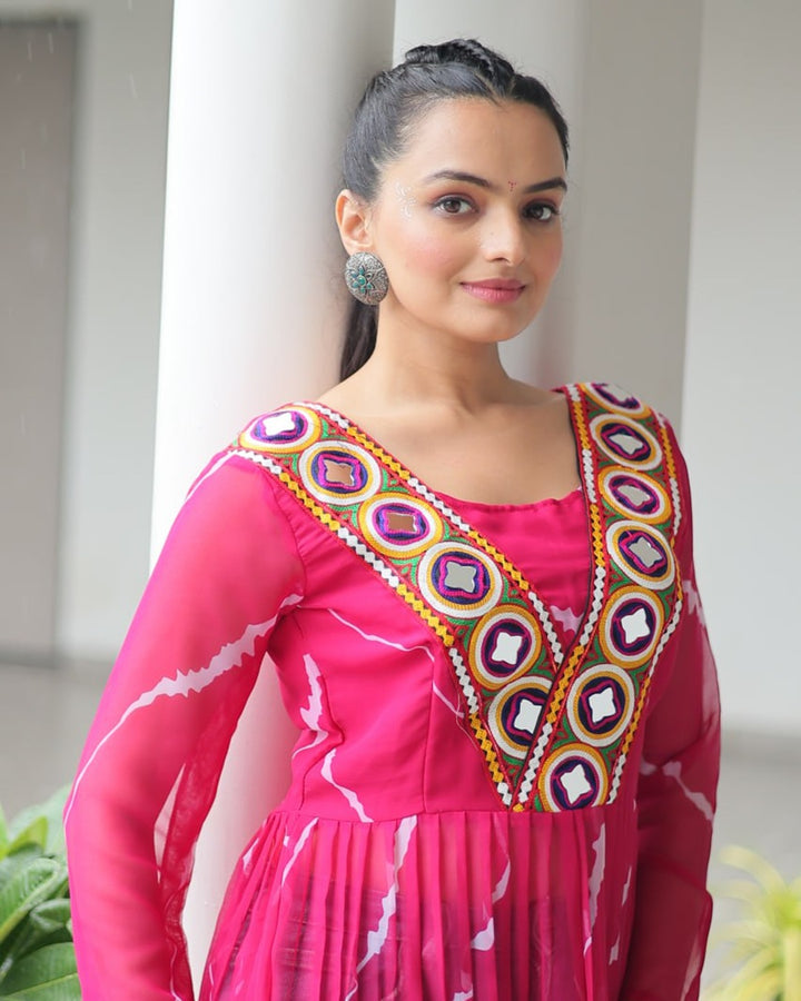 Navratri Grace – Pink Kutchi Work Kurti