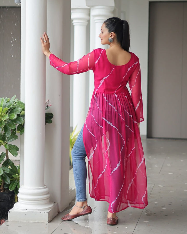 Navratri Grace – Pink Kutchi Work Kurti