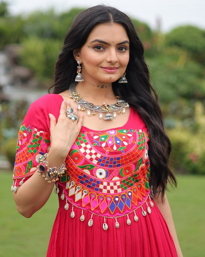 Rani Pink Radiance – Mirror Magic for Navratri